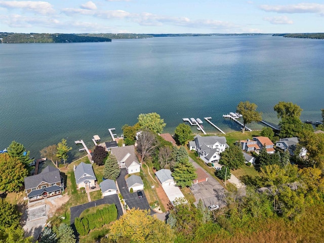 W3084 Blackbird Point Dr, Green Lake, WI 53946 - aerial view of property's location with nearby suburban area and a large body of water