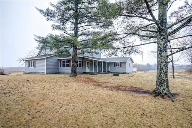 single story home with covered porch