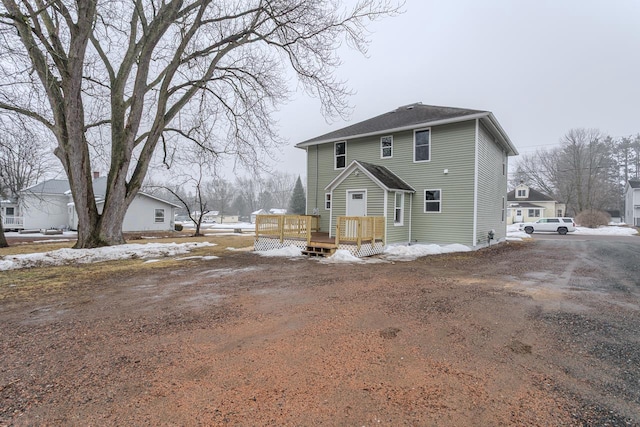 view of front of home featuring a deck