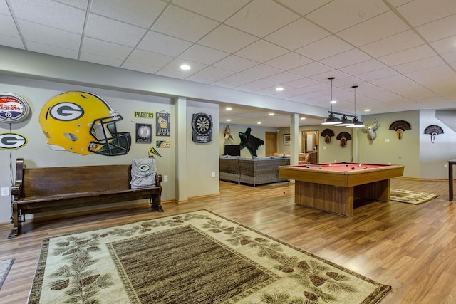 rec room with recessed lighting, light wood-style flooring, a drop ceiling, and pool table