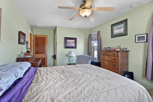 bedroom featuring a ceiling fan