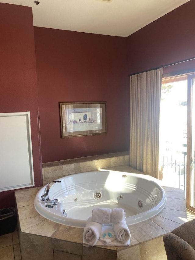 bathroom featuring a whirlpool tub