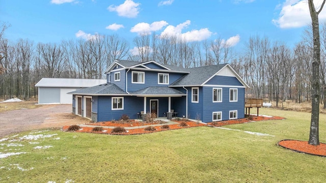 view of front of house featuring a front yard, roof with shingles, dirt driveway, and central AC unit