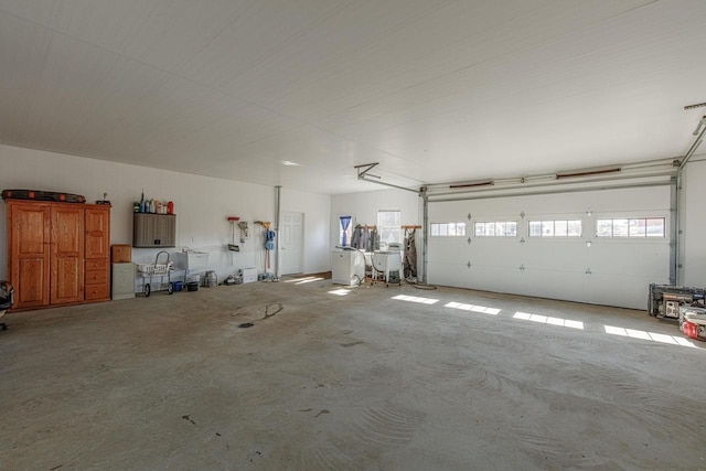 garage featuring washer / clothes dryer