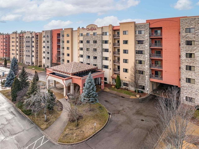 view of building exterior