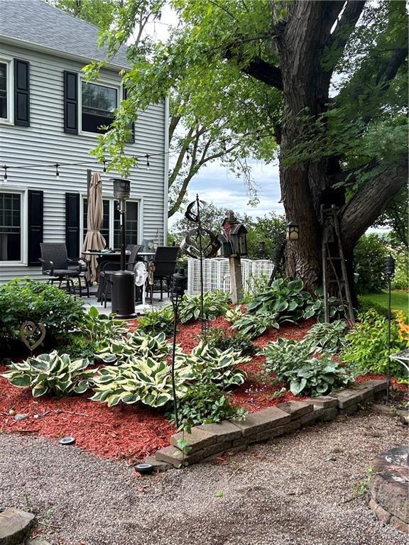 view of yard featuring a patio and fence