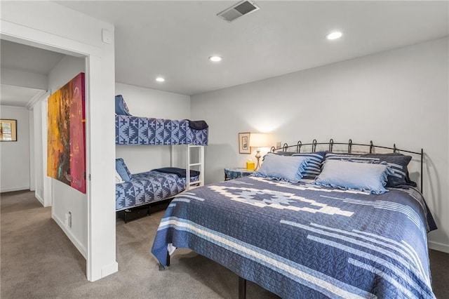 bedroom with baseboards, carpet, visible vents, and recessed lighting