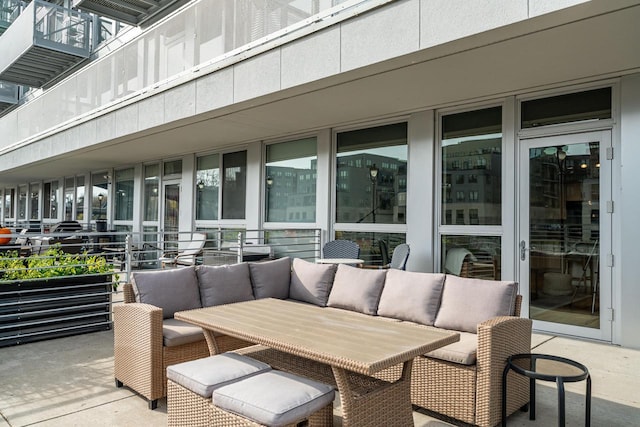 view of patio with outdoor lounge area