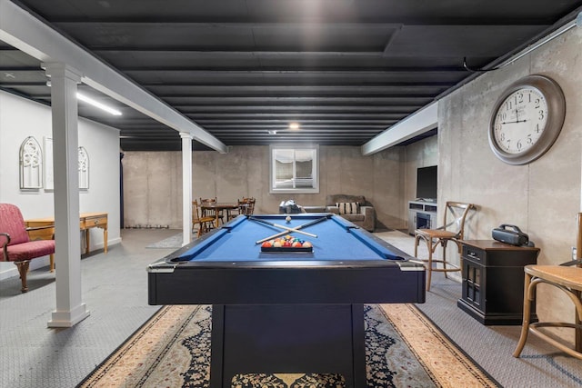 game room featuring billiards