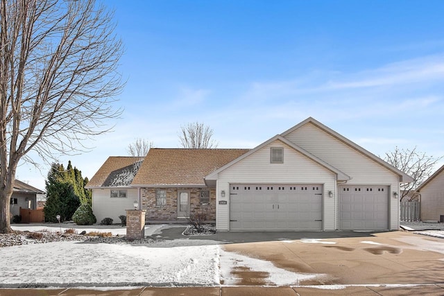 view of front of house with driveway and an attached garage