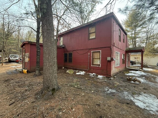 view of property exterior