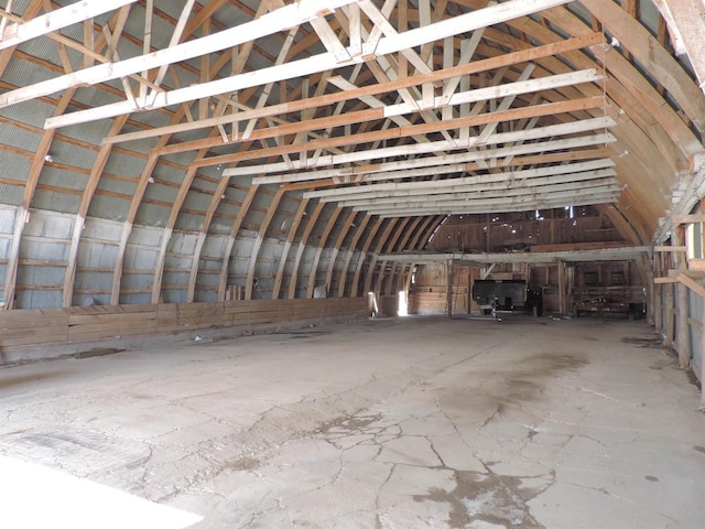 miscellaneous room featuring vaulted ceiling