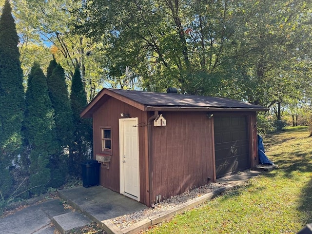 view of outbuilding featuring an outdoor structure