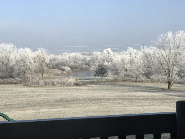 view of yard with a water view