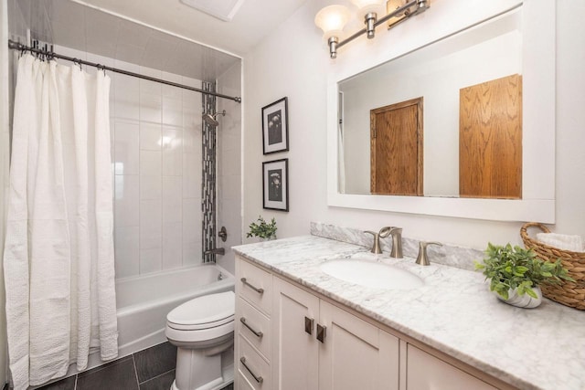 full bath with shower / bathtub combination with curtain, vanity, and toilet