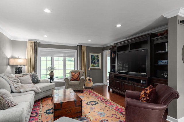 living room with dark wood finished floors, recessed lighting, baseboards, and ornamental molding