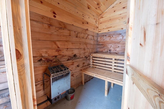 view of sauna / steam room