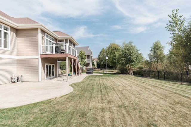 784 Westbridge Trl, Waunakee, WI 53597 - view of yard with a patio and fence