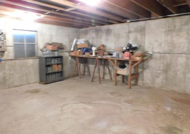 view of unfinished basement