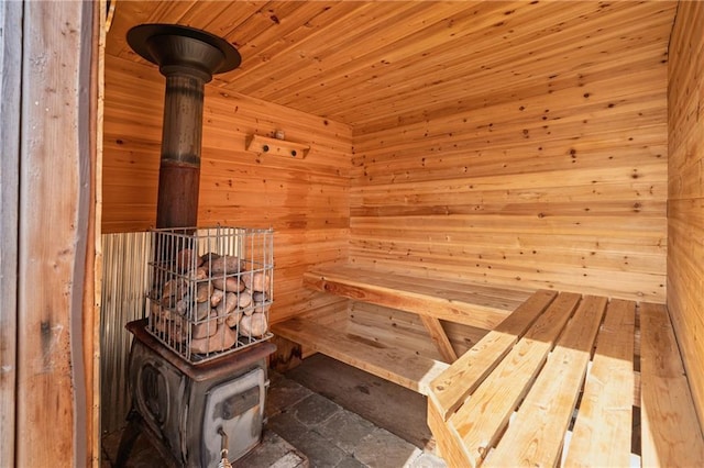 view of sauna / steam room