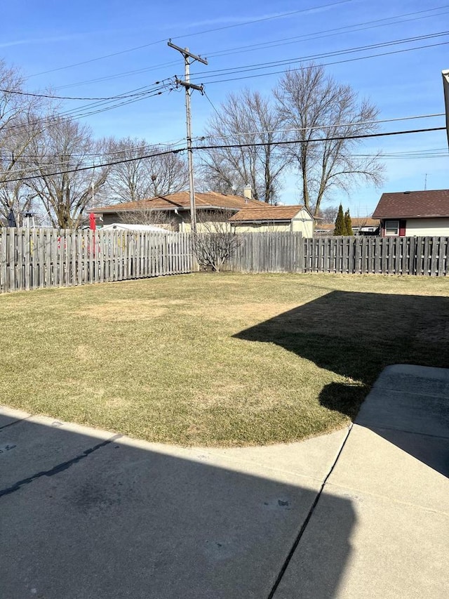 view of yard featuring fence private yard