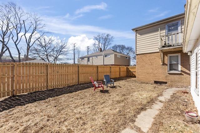 view of yard featuring a fenced backyard