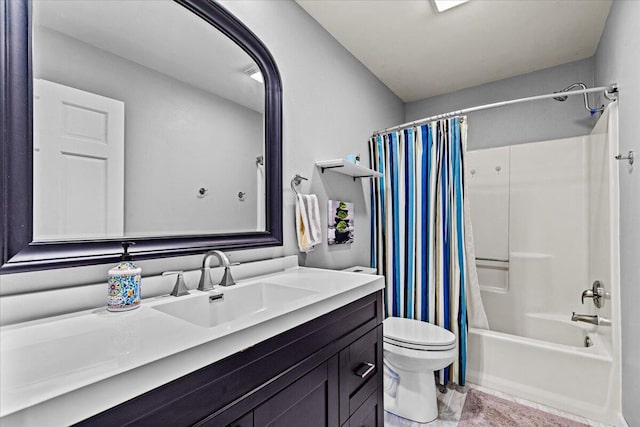 full bathroom with toilet, vanity, and shower / bath combo