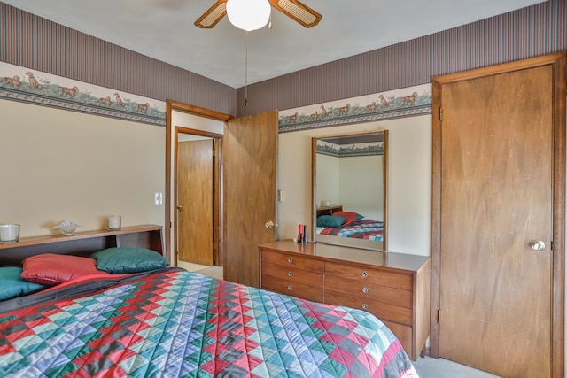 bedroom featuring a ceiling fan