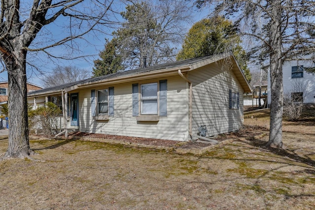 view of front of property