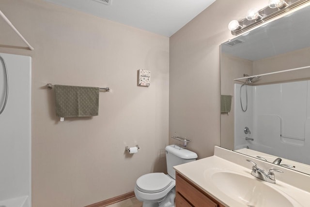 full bathroom with vanity, baseboards, visible vents, shower / bathing tub combination, and toilet