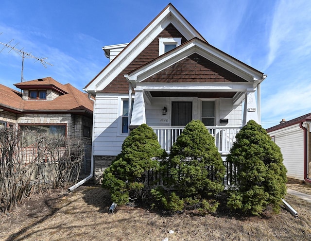 view of front facade with a porch