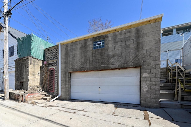 view of detached garage