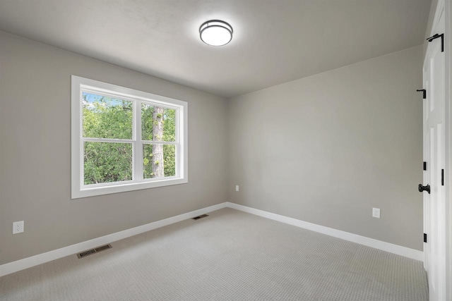 2570 Meyer Way, De Pere, WI 54115 - unfurnished room featuring light colored carpet and baseboards