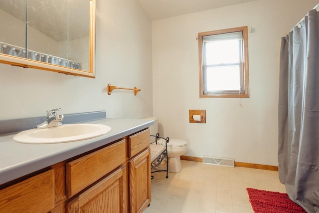 full bath with visible vents, baseboards, toilet, tile patterned floors, and vanity