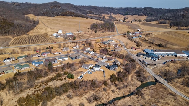 birds eye view of property featuring a rural view