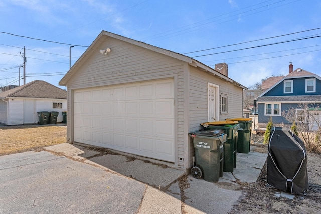 view of detached garage