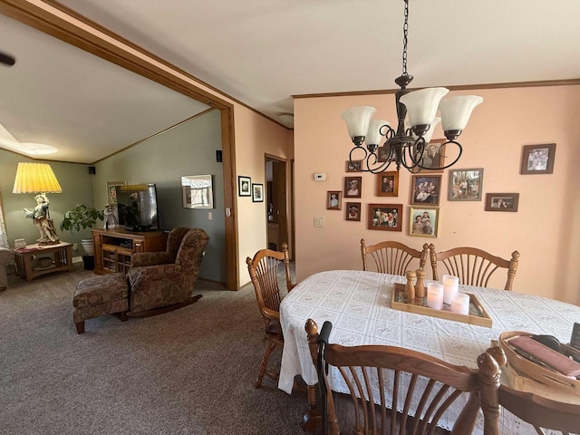 carpeted dining area featuring lofted ceiling, a notable chandelier, and crown molding