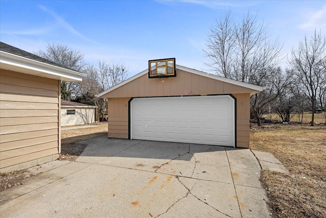 view of detached garage