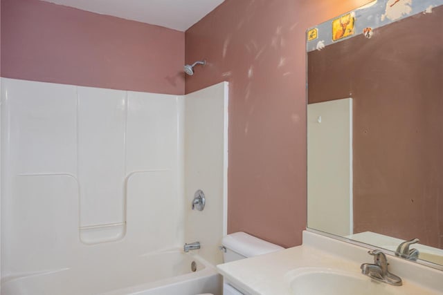 full bathroom featuring vanity, toilet, and shower / bath combination