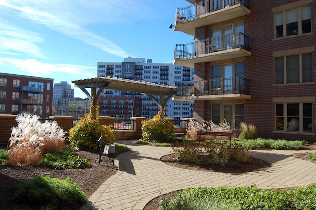 view of home's community featuring a view of city