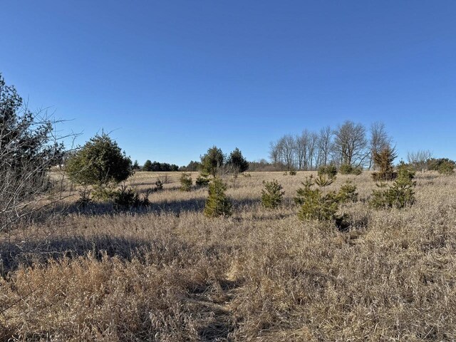 L1076HUNTCLUB Bugle Ct, La Valle, WI 53941