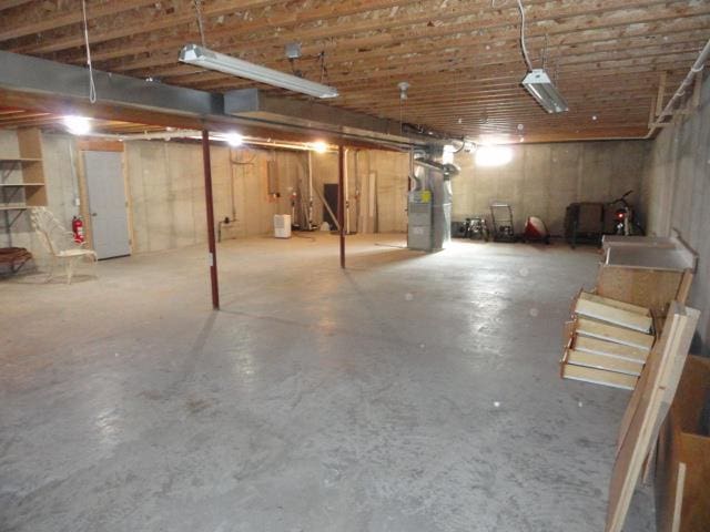 view of unfinished basement