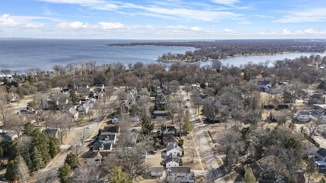 1203 Hewitt St, Neenah, WI 54956 - aerial view featuring a water view