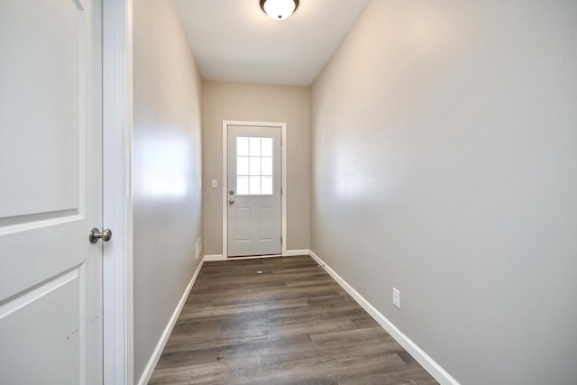 458 High Forest St, Winona, MN 55987 - entryway featuring dark wood-style floors and baseboards