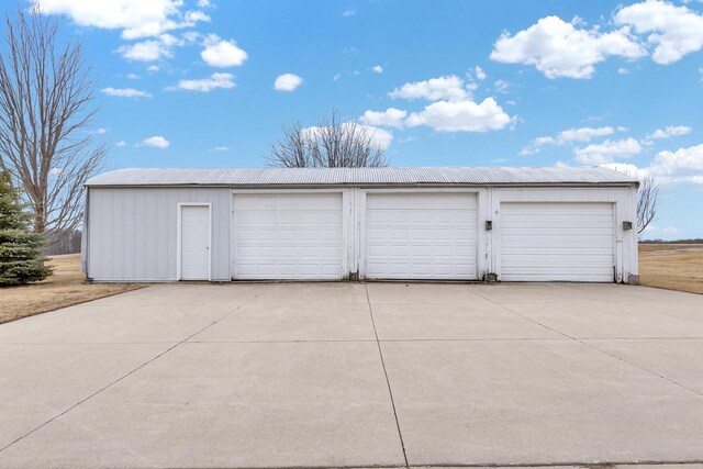 2721 Powder Hill Rd, Slinger, WI 53086 - view of detached garage