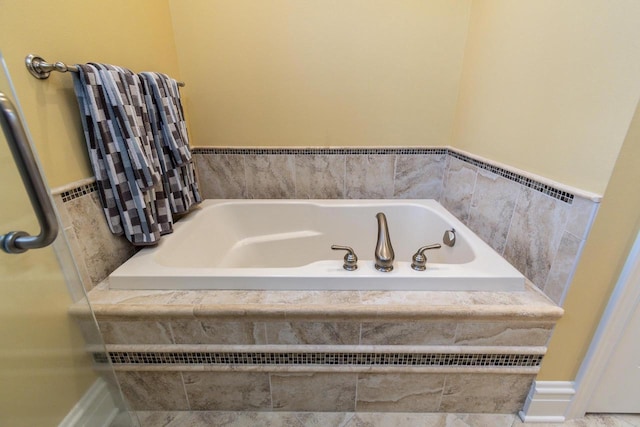 N4795 County Road V, Poynette, WI 53955 - bathroom with a garden tub