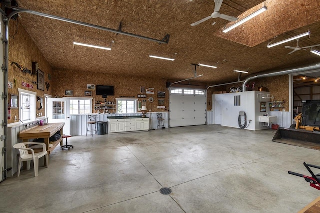 N4795 County Road V, Poynette, WI 53955 - garage with a workshop area