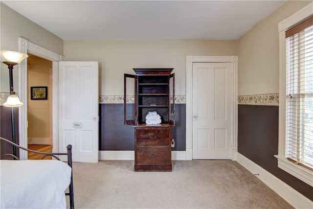 435 Jefferson St, Eau Claire, WI 54701 - bedroom featuring carpet flooring and baseboards