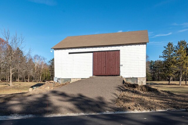 4779 Pine Meadows Ln, Hartland, WI 53029 - view of garage