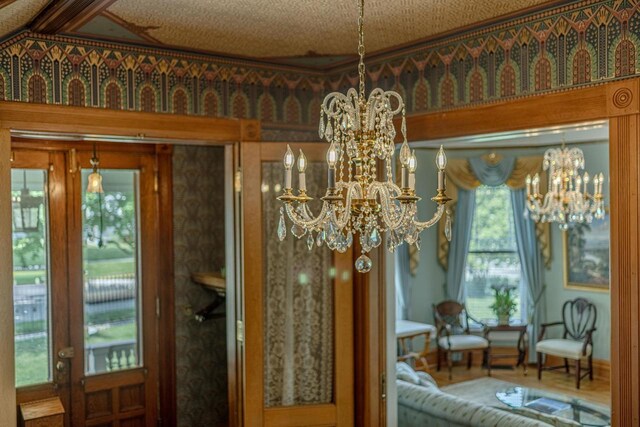 1222 11th St, Monroe, WI 53566 - detailed view of a chandelier